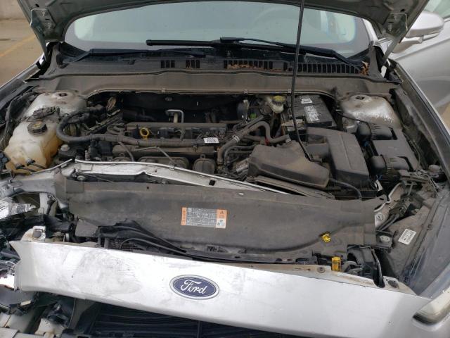 3FA6P0H78GR387906 - 2016 FORD FUSION SE SILVER photo 11