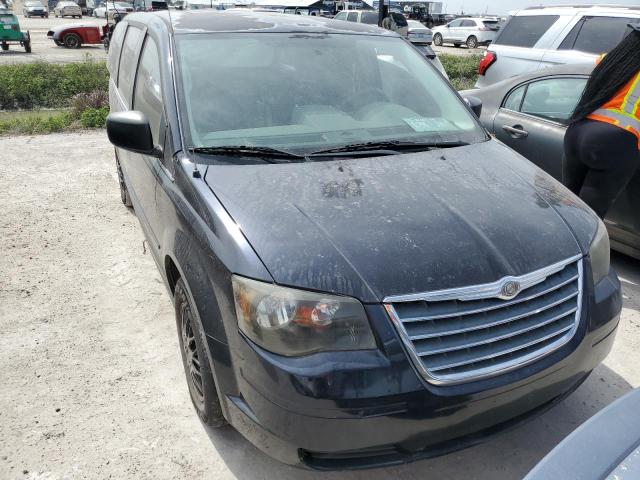 2A4RR4DE2AR142815 - 2010 CHRYSLER TOWN & COU LX BLACK photo 5