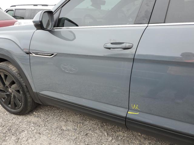 1V2JE2CA5RC219715 - 2024 VOLKSWAGEN ATLAS CROS SE Szary zdjęcie 13