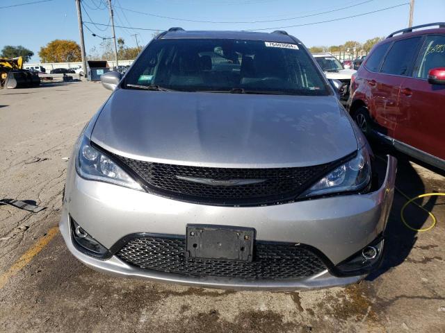 2C4RC1EGXJR364492 - 2018 CHRYSLER PACIFICA TOURING L PLUS SILVER photo 5