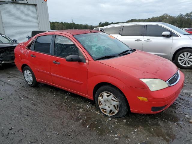 1FAFP34N26W211970 - 2006 FORD FOCUS ZX4 RED photo 4