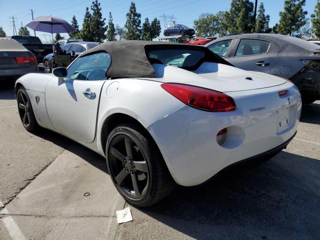 1G2MB35B86Y119730 - 2006 PONTIAC SOLSTICE WHITE photo 2