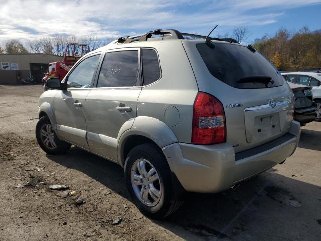 KM8JN72D98U733887 - 2008 HYUNDAI TUCSON SE GOLD photo 2