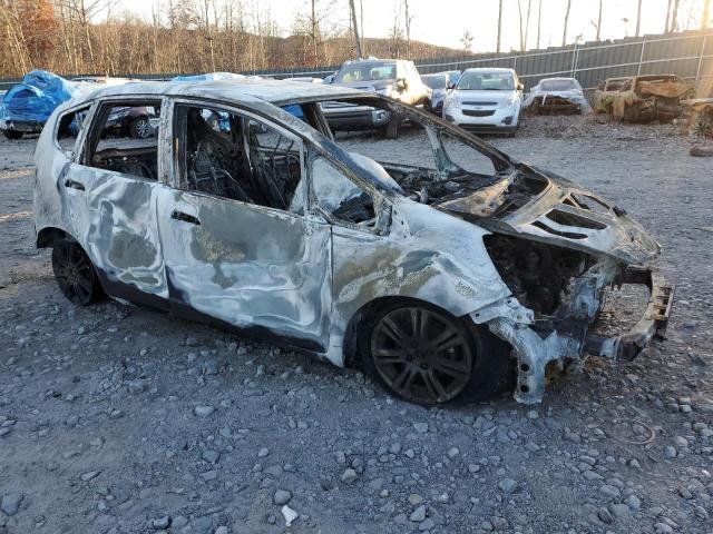 JHMGE8H50BC024104 - 2011 HONDA FIT SPORT BURN photo 4