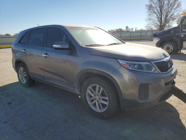 5XYKT3A64FG554746 - 2015 KIA SORENTO LX GRAY photo 4