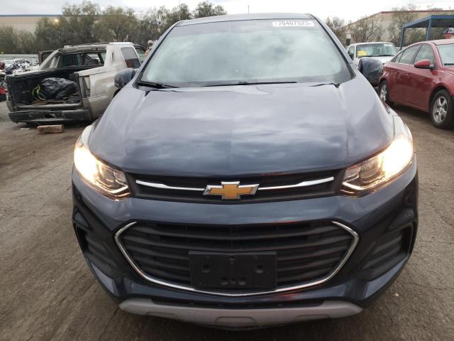 3GNCJKSB3KL178311 - 2019 CHEVROLET TRAX LS BLUE photo 5