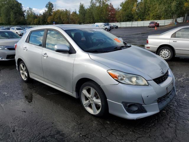 2T1KE40E19C013081 - 2009 TOYOTA COROLLA MA S SILVER photo 4