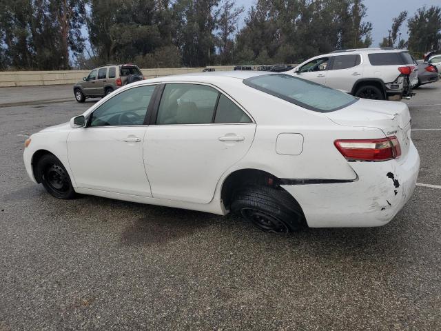 4T1BE46K47U687511 - 2007 TOYOTA CAMRY CE WHITE photo 2