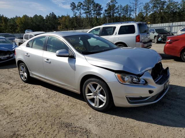 YV126MFK9F1360033 - 2015 VOLVO S60 PREMIER SILVER photo 4