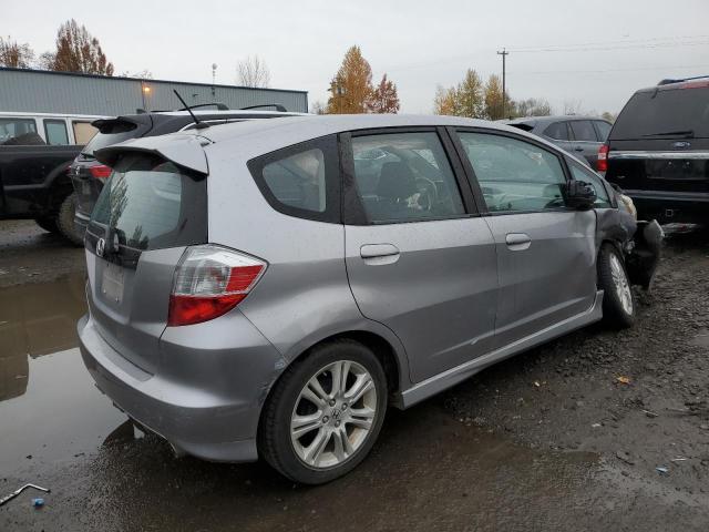 JHMGE8H40AS022414 - 2010 HONDA FIT SPORT GRAY photo 3