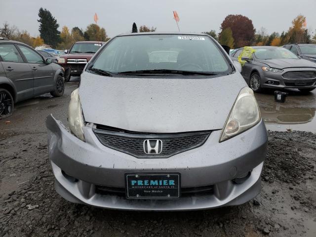 JHMGE8H40AS022414 - 2010 HONDA FIT SPORT GRAY photo 5