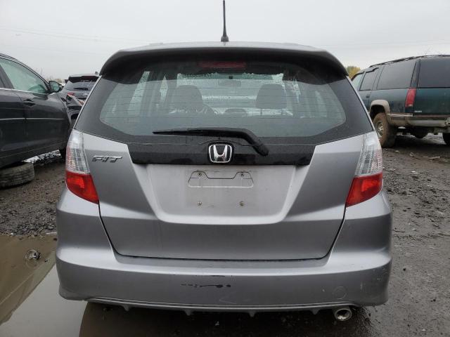 JHMGE8H40AS022414 - 2010 HONDA FIT SPORT GRAY photo 6