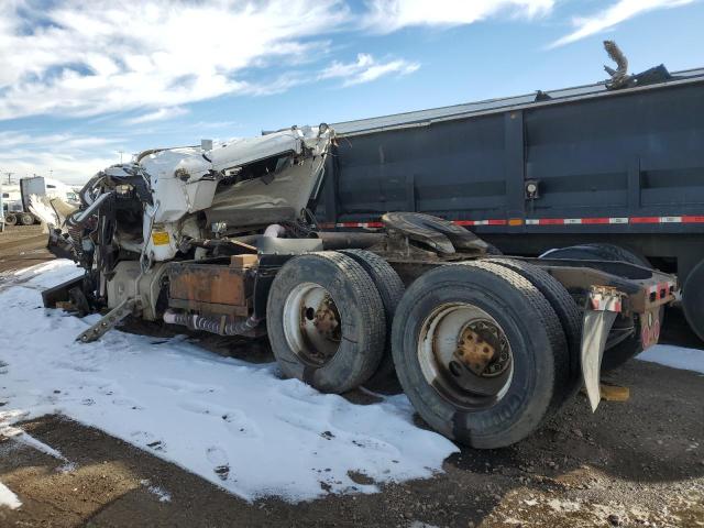 3AKJGND61GDGW9838 - 2016 FREIGHTLINER 122SD WHITE photo 3