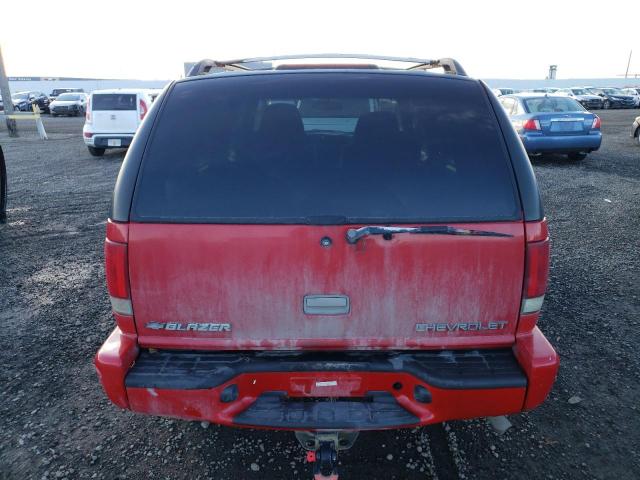 1GNDT13W9Y2332220 - 2000 CHEVROLET BLAZER RED photo 6