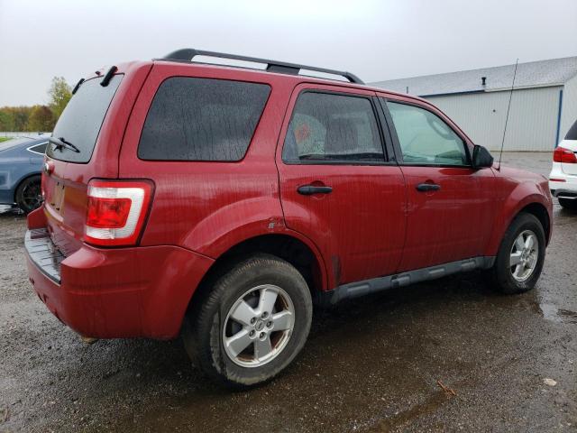 1FMCU0D7XBKA21157 - 2011 FORD ESCAPE XLT RED photo 3