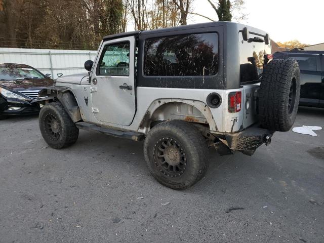 1C4AJWBG2CL111229 - 2012 JEEP WRANGLER SAHARA SILVER photo 2