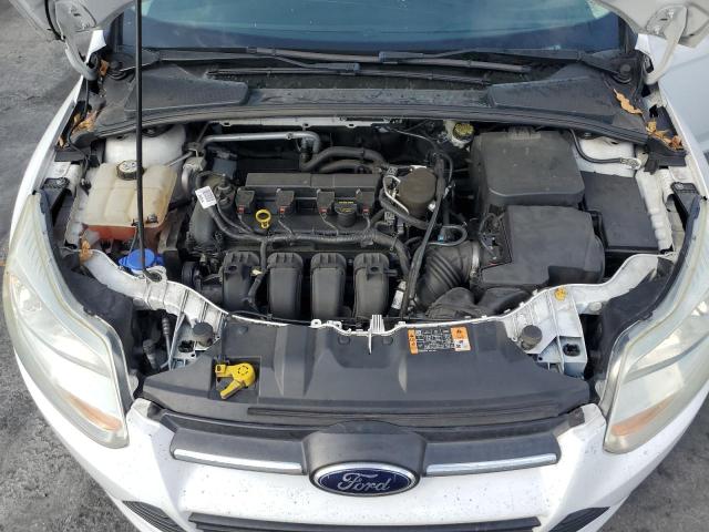 1FADP3F28EL349832 - 2014 FORD FOCUS SE WHITE photo 11