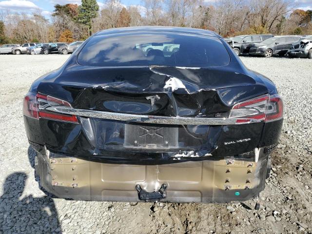 5YJSA1E24LF413566 - 2020 TESLA MODEL S Սև լուսանկար 6