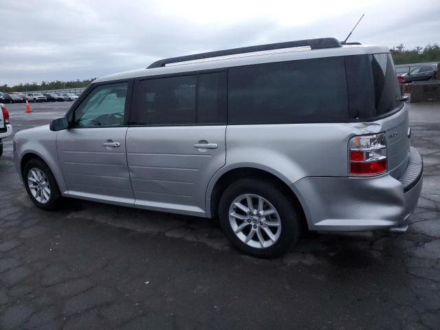 2FMGK5B80EBD35110 - 2014 FORD FLEX SE SILVER photo 2