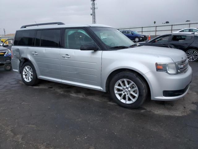 2FMGK5B80EBD35110 - 2014 FORD FLEX SE SILVER photo 4