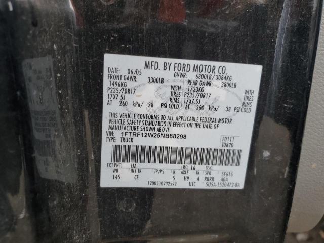 1FTRF12W25NB88298 - 2005 FORD F150 BLACK photo 12