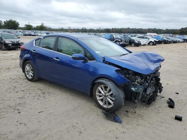 3KPFL4A75HE119248 - 2017 KIA FORTE LX BLUE photo 4