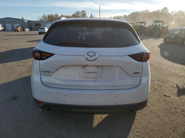 JM3KFADM5J1444763 - 2018 MAZDA CX-5 GRAND TOURING WHITE photo 6