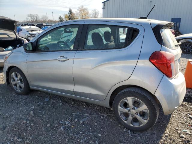 KL8CB6SA8KC743547 - 2019 CHEVROLET SPARK LS SILVER photo 2