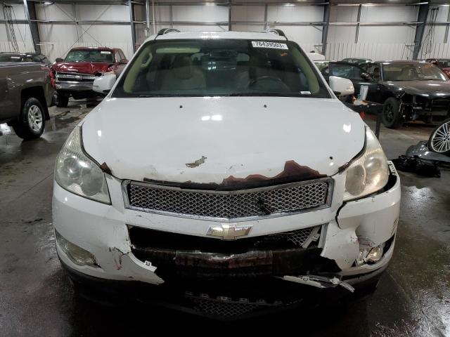 1GNEV33D89S168436 - 2009 CHEVROLET TRAVERSE LTZ WHITE photo 5