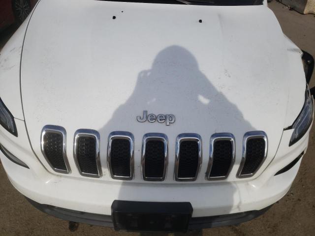 1C4PJMCB9GW161390 - 2016 JEEP CHEROKEE LATITUDE WHITE photo 11