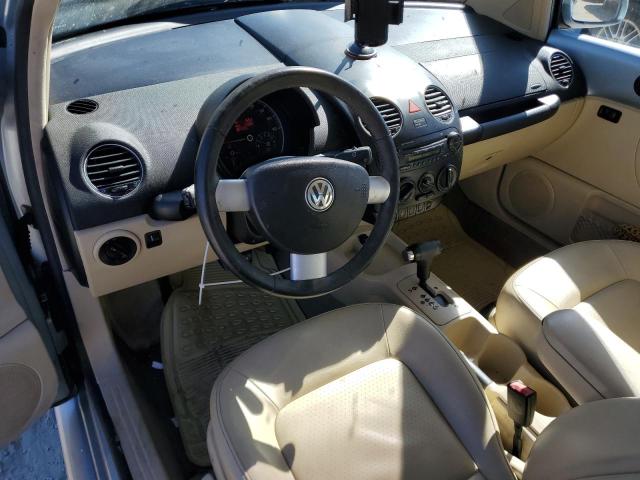 3VWRG3AG8AM017804 - 2010 VOLKSWAGEN NEW BEETLE BLUE photo 8