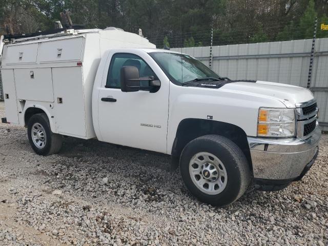 1GB3CZCG4DF229953 - 2013 CHEVROLET SILVERADO C3500 WHITE photo 4