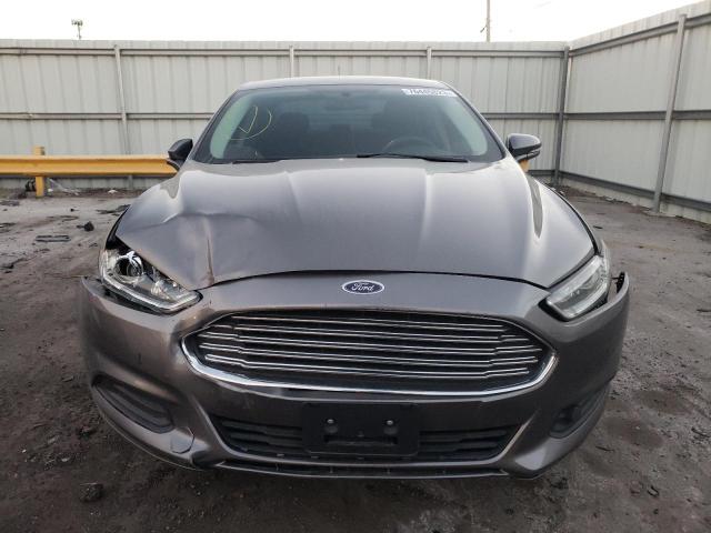 3FA6P0H7XER114060 - 2014 FORD FUSION SE GRAY photo 5