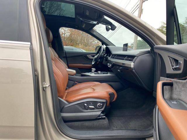 WA1VAAF71HD007180 - 2017 AUDI Q7 PRESTIGE GOLD photo 5