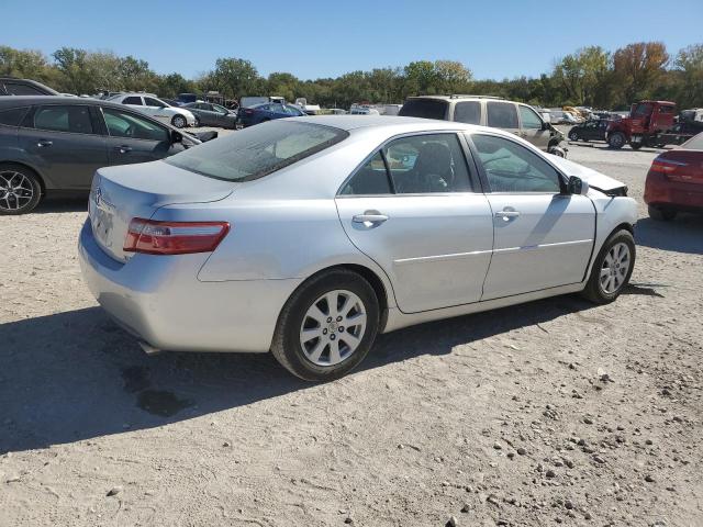 4T4BE46K89R124602 - 2009 TOYOTA CAMRY BASE SILVER photo 3