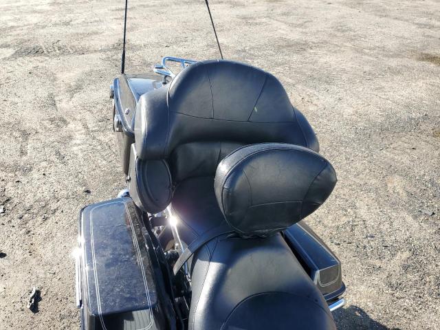 1HD1FC4138Y626208 - 2008 HARLEY-DAVIDSON FLHTCUI შავი ფოტო 6