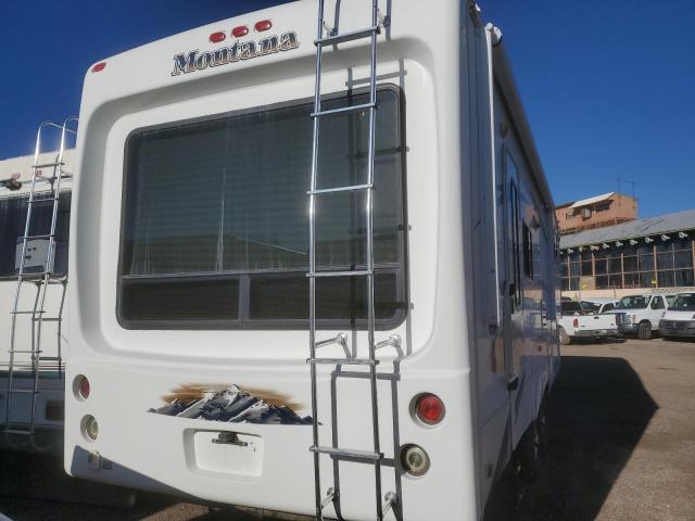 4YDF29529B4701860 - 2011 KEYSTONE MONTANA WHITE photo 4