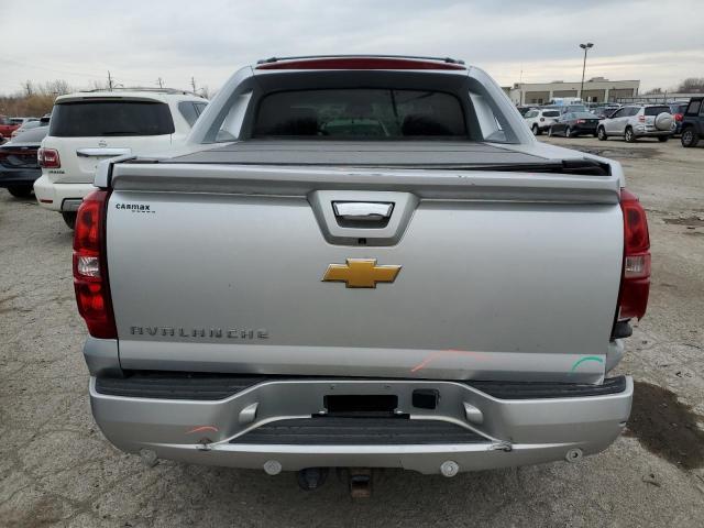 3GNTKGE75CG298946 - 2012 CHEVROLET AVALANCHE LTZ SILVER photo 6