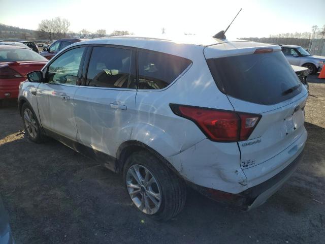 1FMCU9GD5KUB31351 - 2019 FORD ESCAPE SE WHITE photo 2