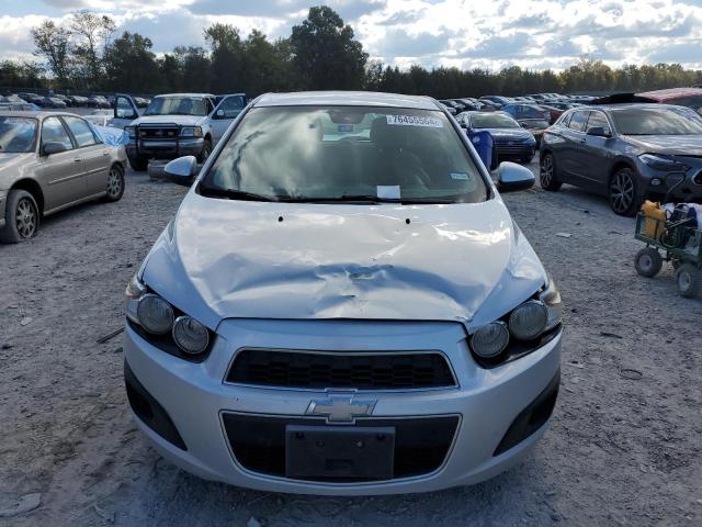 1G1JA6SH3C4166168 - 2012 CHEVROLET SONIC LS SILVER photo 5