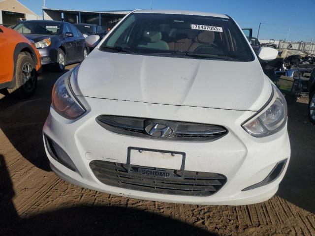 KMHCT4AE4GU051568 - 2016 HYUNDAI ACCENT SE WHITE photo 5