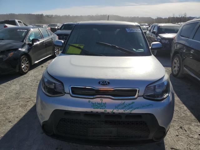 KNDJP3A54F7779267 - 2015 KIA SOUL + SILVER photo 5