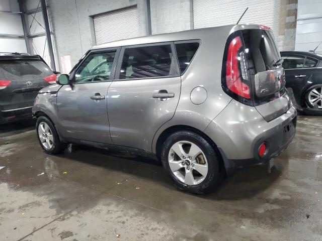 KNDJN2A28H7436938 - 2017 KIA SOUL GRAY photo 2