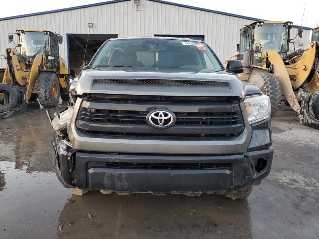 5TFUM5F1XGX065135 - 2016 TOYOTA TUNDRA DOUBLE CAB SR/SR5 BLACK photo 5
