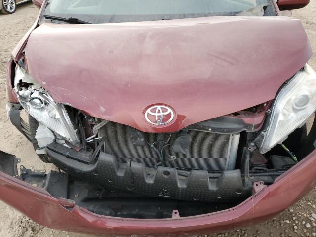 5TDYZ3DC0HS771209 - 2017 TOYOTA SIENNA XLE RED photo 12