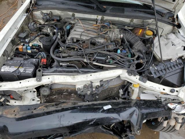 JN8DR09X82W665403 - 2002 NISSAN PATHFINDER LE WHITE photo 12