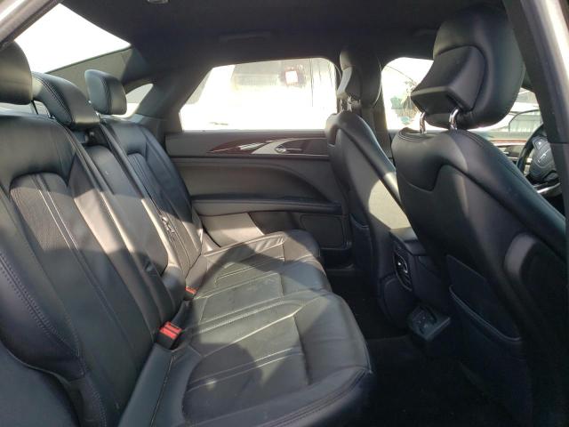 3LN6L5F90HR634100 - 2017 LINCOLN MKZ RESERVE შავი ფოტო 10