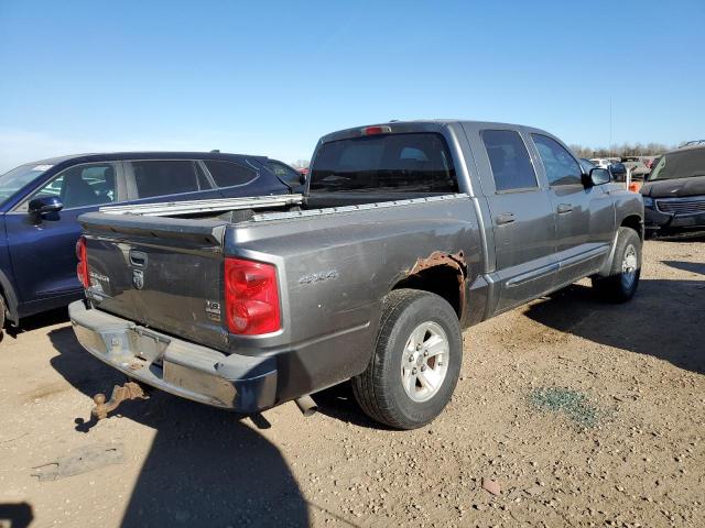 1D7HW58N68S613146 - 2008 DODGE DAKOTA QUAD LARAMIE GRAY photo 3