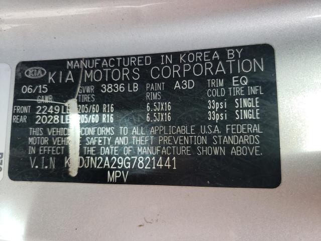 KNDJN2A29G7821441 - 2016 KIA SOUL SILVER photo 14