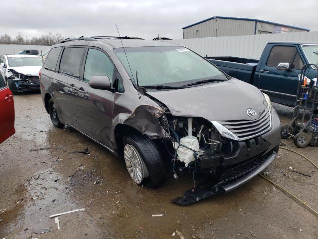 5TDYK3DC8BS115030 - 2011 TOYOTA SIENNA XLE GRAY photo 4